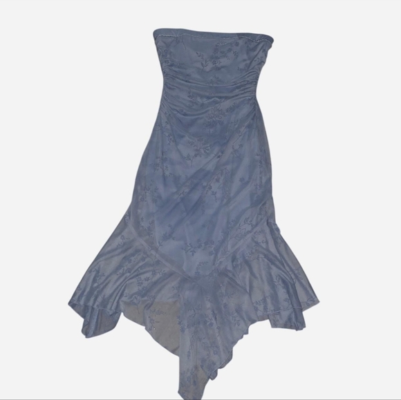 City Triangles Dresses & Skirts - SOLD